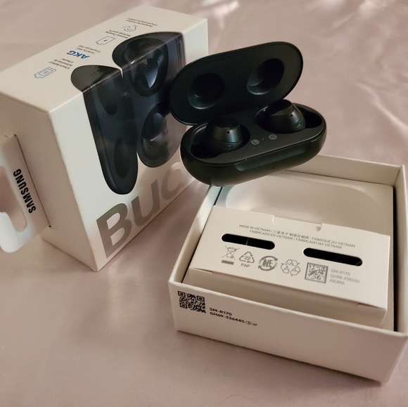 Authentic Samsung galaxy buds - Picture 3 of 5